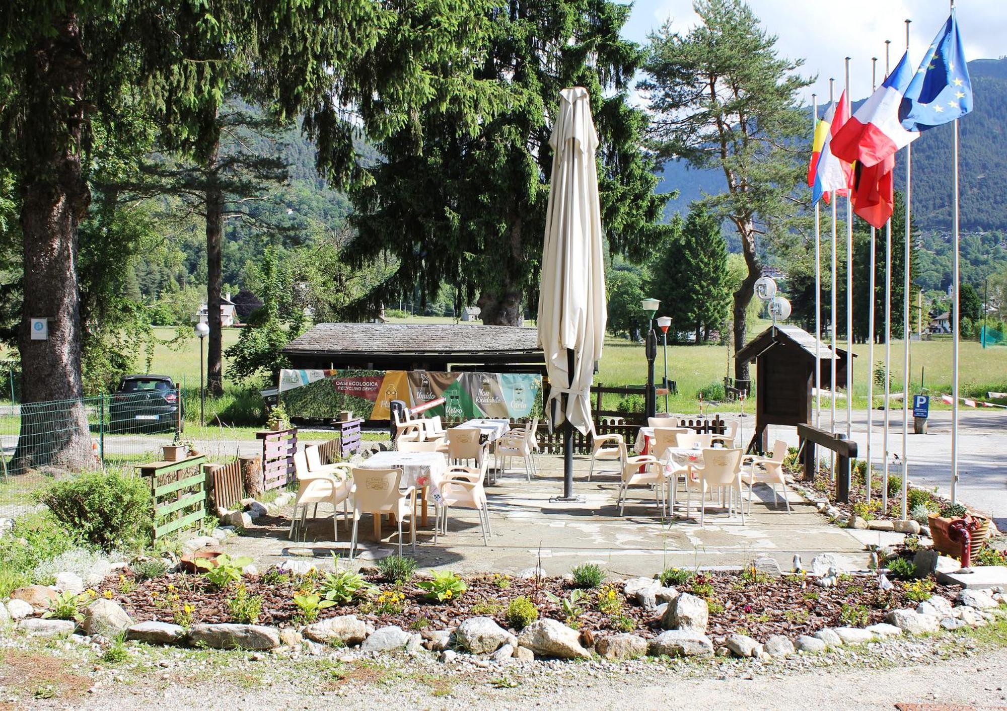 Camping La Pineta Санта-Мария-Маджоре Экстерьер фото